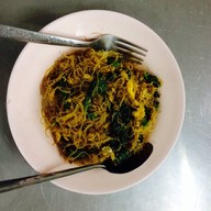 เลิศรส ราดหน้ายอดผัก