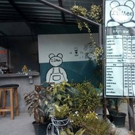 I - Mee Coffee Shop
