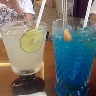 Grape Story Santorini Park