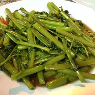 หลานปู่ อาหารตามสั่ง