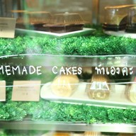 Sweetiiez Bakery & Coffee