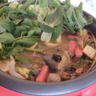 สุกี้ยูนนาน หมูกระทะ แม่สลอง