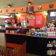 Coffee & Puppy แจ้งวัฒนะ