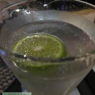 Le Bar Francais Wine Shop and Wine Bar