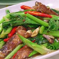 ภูชญา. อ่ิมอร่อย