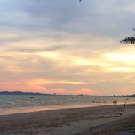 เพ-เสม็ดวิลลารีสอร์ท