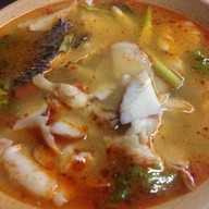 ข้าวต้มปลานางลิ้นจี่ -