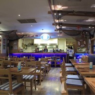 Cafe Fish ดิเอ็มโพเรี่ยม