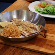 Cafe Fish ดิเอ็มโพเรี่ยม