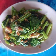 ร้านอาหารเจ๊อุ๋ย