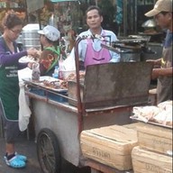 หมูปิ้ง ไก่ปิ้งมหาสิน