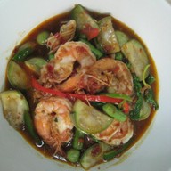 ข้าวผัดปู "น้อย"