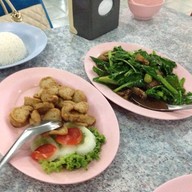 สุธีโภชนา