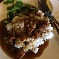 แซ่พุ้น