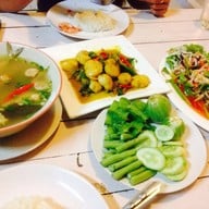 เพลินวาริน