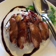 แซ่พุ้น