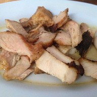 ส้มตำดุกดิก @สะพานลอยบ้านอำเภอ สัตหีบ
