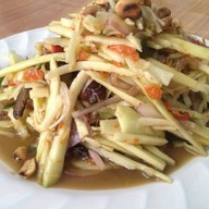 ส้มตำดุกดิก @สะพานลอยบ้านอำเภอ สัตหีบ