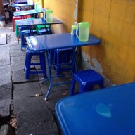 ร้านก๋วยเตี๋ยวไก่ลุงเลื่อน