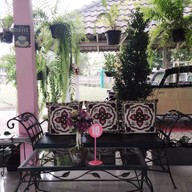 Jin House Home Bakery&Coffee