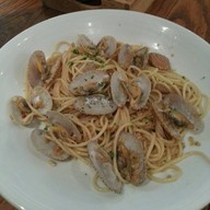 Cafe Fish ดิเอ็มโพเรี่ยม