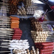 ลูกชิ้นปิ้ง