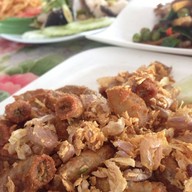 เดือนรุ่ง