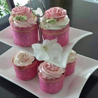 Bee's Café บ้านผึ้ง & Fika