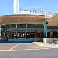 Mel's Drive - In Universal Studio Singapore, Sentosa