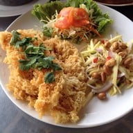 ชม้อยข้าวต้มโต้รุ่ง