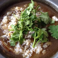 ชม้อยข้าวต้มโต้รุ่ง