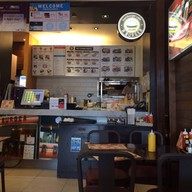 R Burger/Top Ten Cusine สนามบินสุวรรณภูมิ