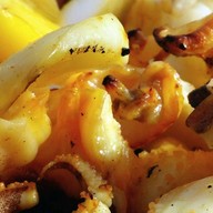 ปลาหมึกย่าง ข้าง ปั้ม ปตท.