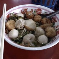 เย็นตาโฟไร้เทียมทาน