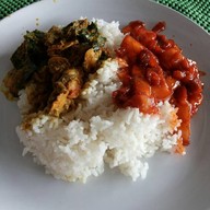 ข้าวแกงปักษ์ใต้แม่มะลิ