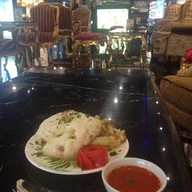 TUT's Cafe พาราไดซ์ พาร์ค