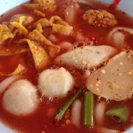 เล้งลูกชิ้นปลา ถนนบรมราชชนนีขาเข้า