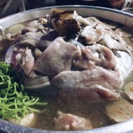 ซุ้ม 2 หมูจุ่ม สาขา นิมมาน