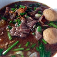 ผักไห่ก๋วยเตี๋ยวเรือ