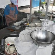 ก๋วยเตี๋ยวนายจิว