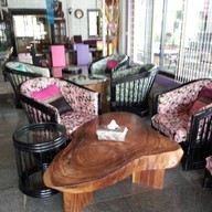 Baanboon Cafe