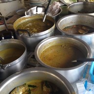 ข้าวแกงยายถิ้ง