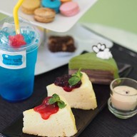 Mary Made Cafe - The Homemade Bakery