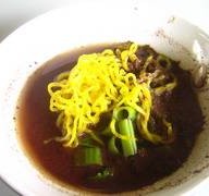 ก๋วยเตี๋ยวเรือจ่าปุ๋ม