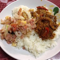 ณัฐการอาหารปักษ์ใต้ สันป่าข่อย