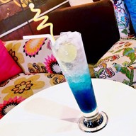 Mosa Coffee & Pleasure