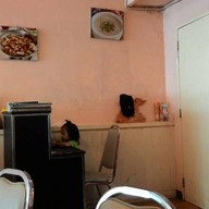 ฟูลี่ไชนีสเรสเทอรองท์