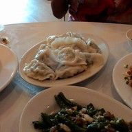 ฟูลี่ไชนีสเรสเทอรองท์