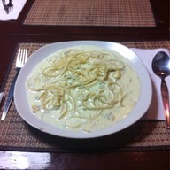 ปอมปอม