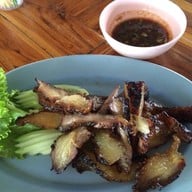 แจ่วฮ้อน ลาบ101